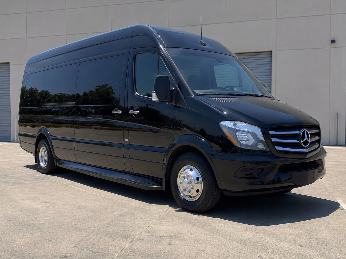 sprinter vans and minibuses for executive travel around the mid cities